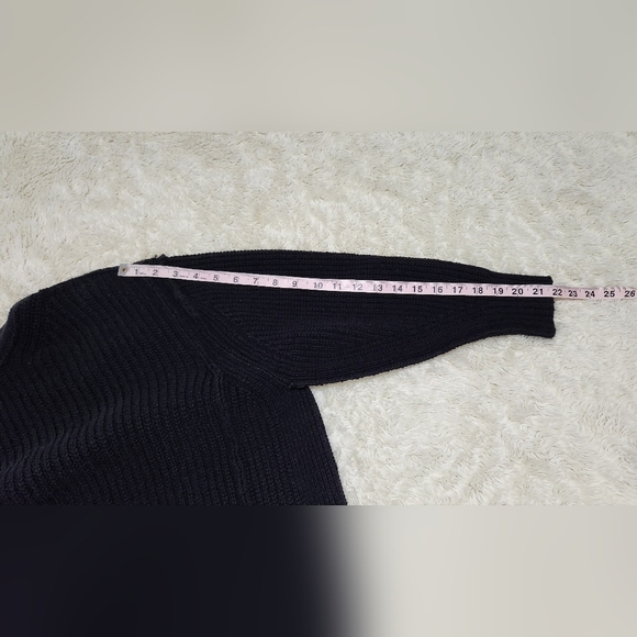 Free People We the Free Still a Fan Pullover Deep V-Back Sweater in Black Sz Sm - Picture 10 of 12